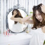 鏡に映る顔になりたい人へ|他人が見た自分の顔や内カメ・外カメの違い