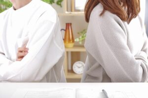 兄弟仲が悪くて話さない理由・深層心理と関係修復のための対処法