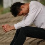 彼女の元カレに嫉妬が止まらない男性の心理と別れを防ぐ対処法