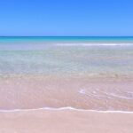一人で海を見に行く女の心理・特徴と静けさに癒される理由